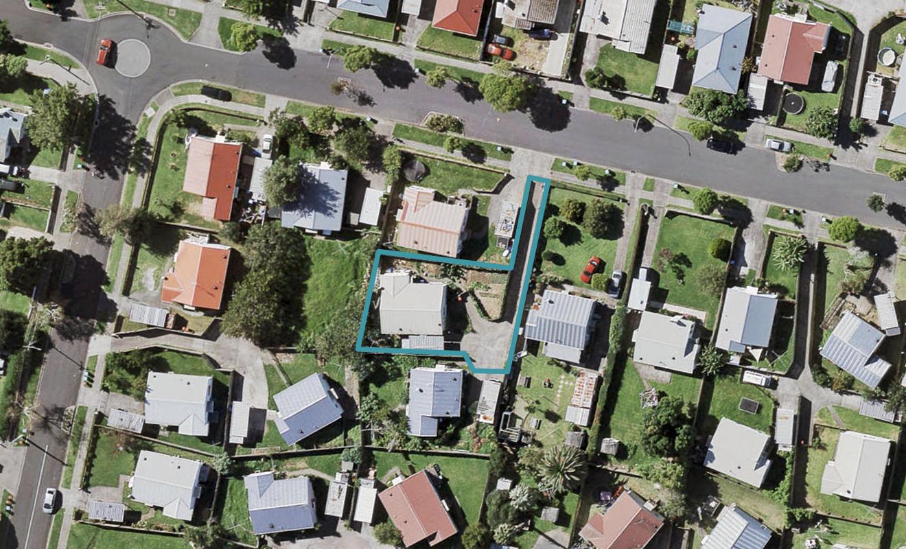 45B Maybury Street, Point England, Auckland - Carousel 1