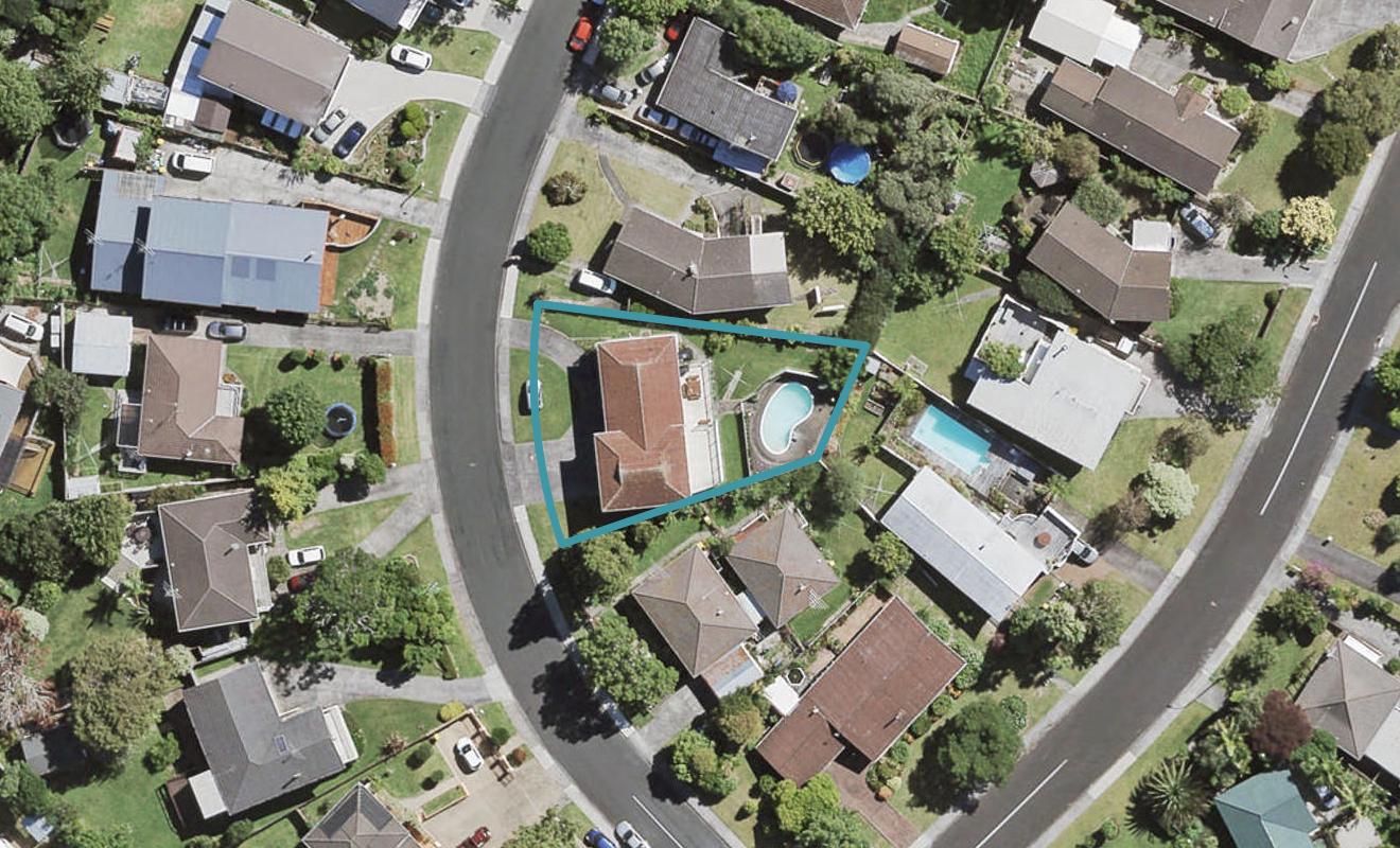 25 Spence Road, Henderson, Auckland - Carousel 1