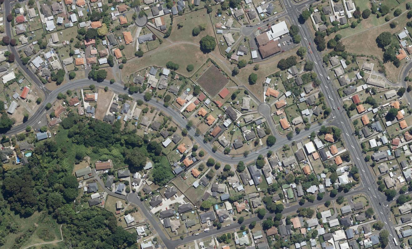 99 Fairfield Road, Fairfield, Hamilton - Carousel 1