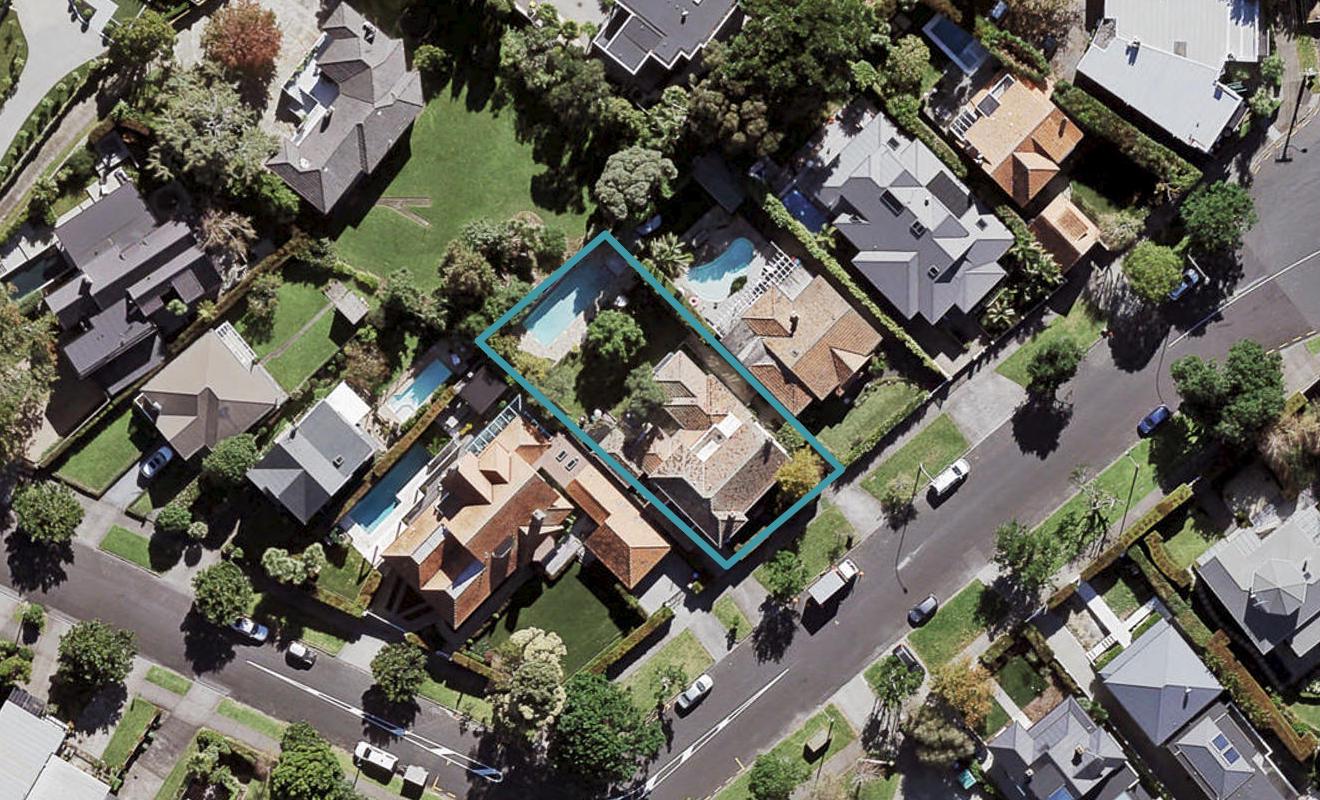 237 Jervois Road, Herne Bay, Auckland - Carousel 1