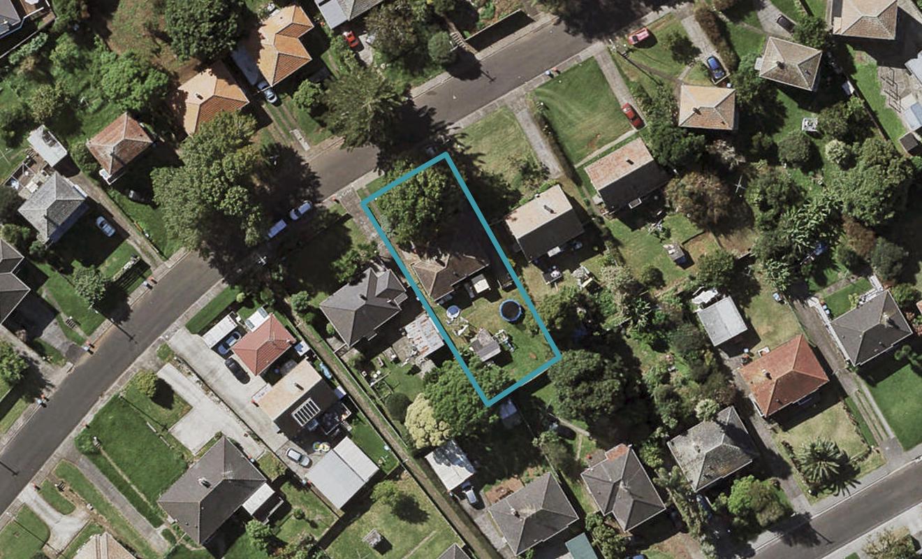 16 McCulloch Road, Panmure, Auckland - Carousel 1