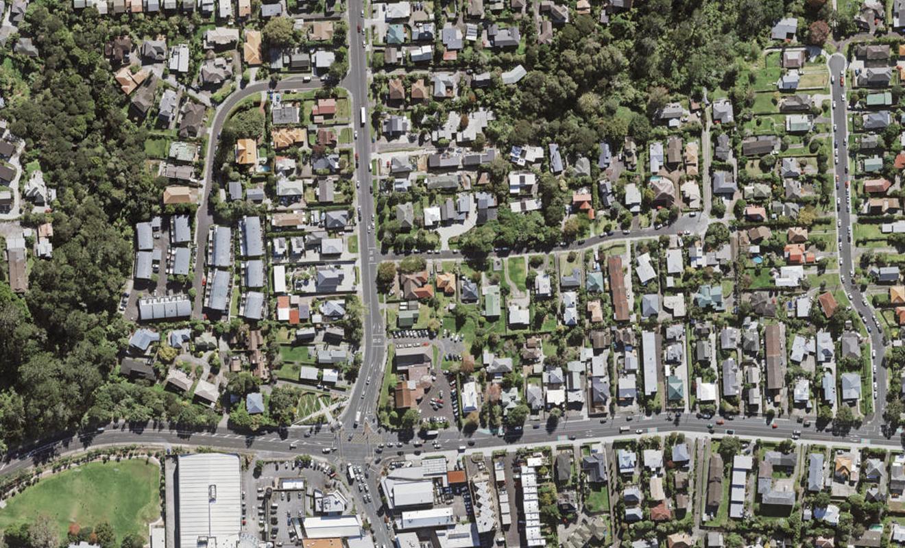 1C Zion Road, Birkenhead, Auckland - Carousel 1