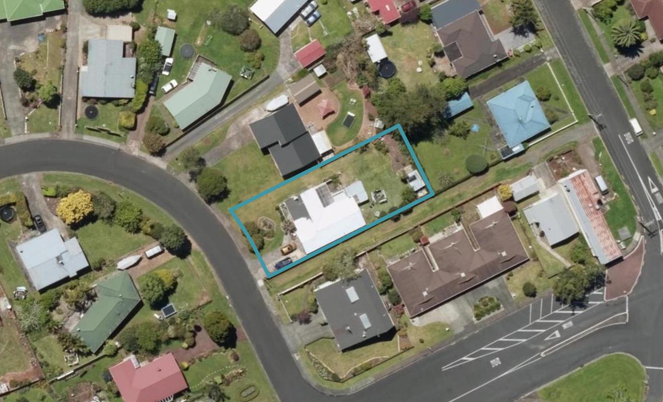 15 Crawford Crescent, Kamo, Whangarei - Carousel 1