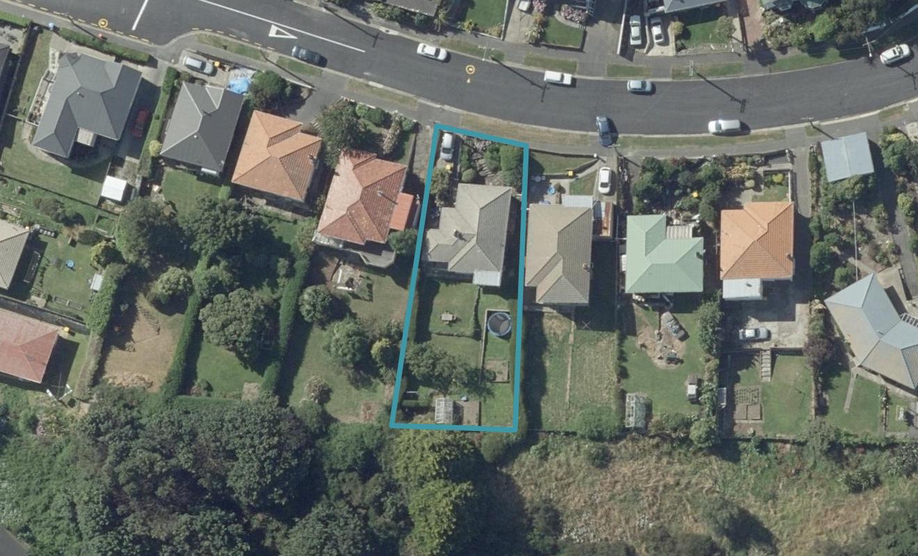 93 Oakwood Avenue, Maryhill, Dunedin - Carousel 1