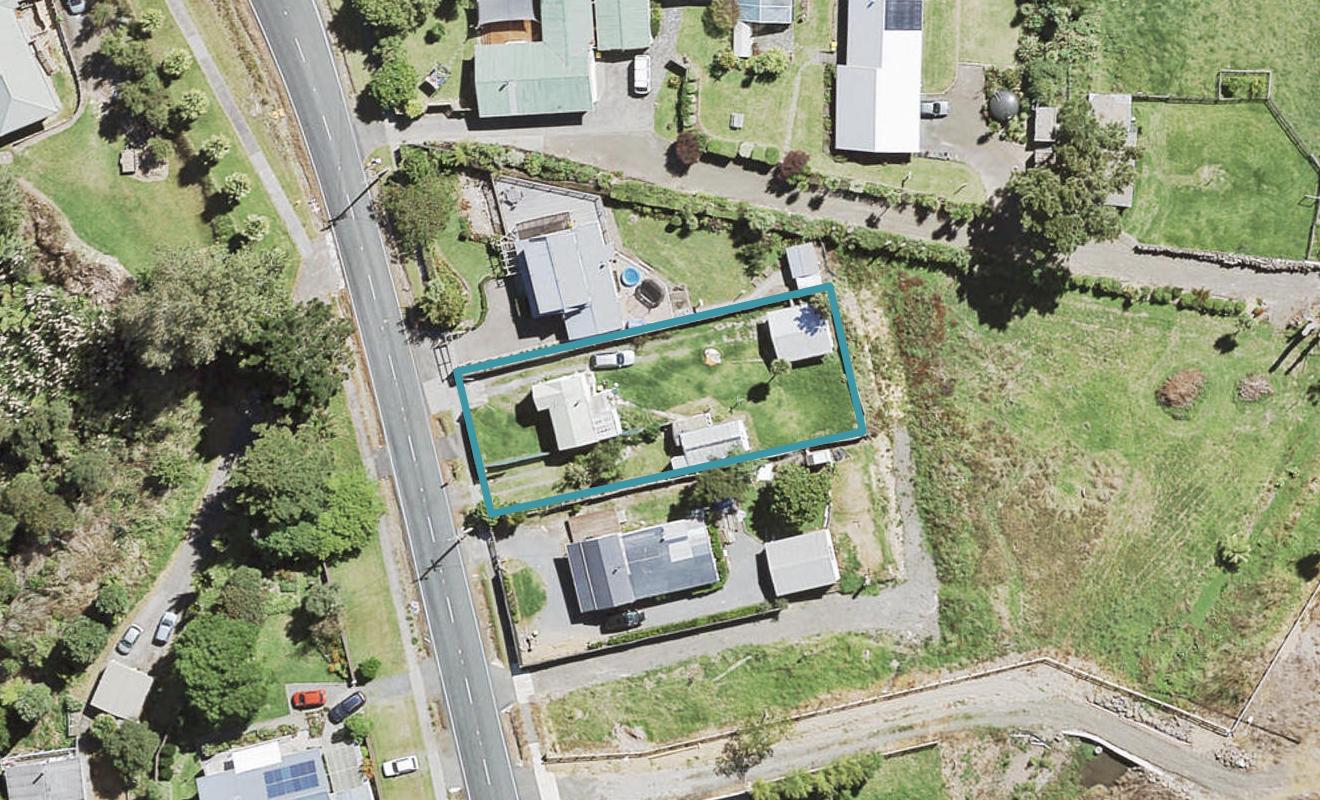 9 Mcentee Road, Waitakere, Auckland - Carousel 1