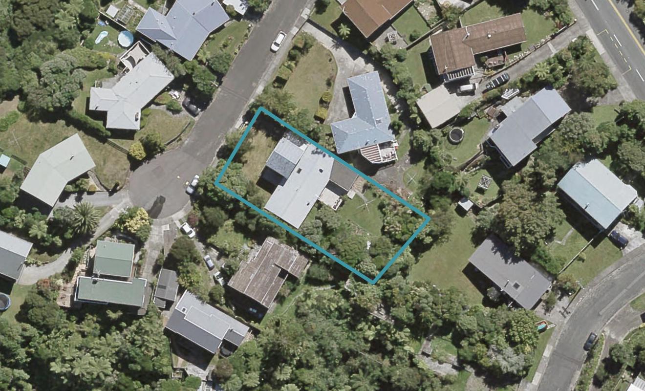 5 Levin Grove, Kelson, Lower Hutt - Carousel 1