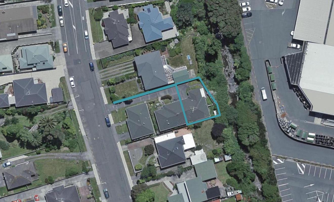 56C Oxford Street, Tawa, Wellington - Carousel 1