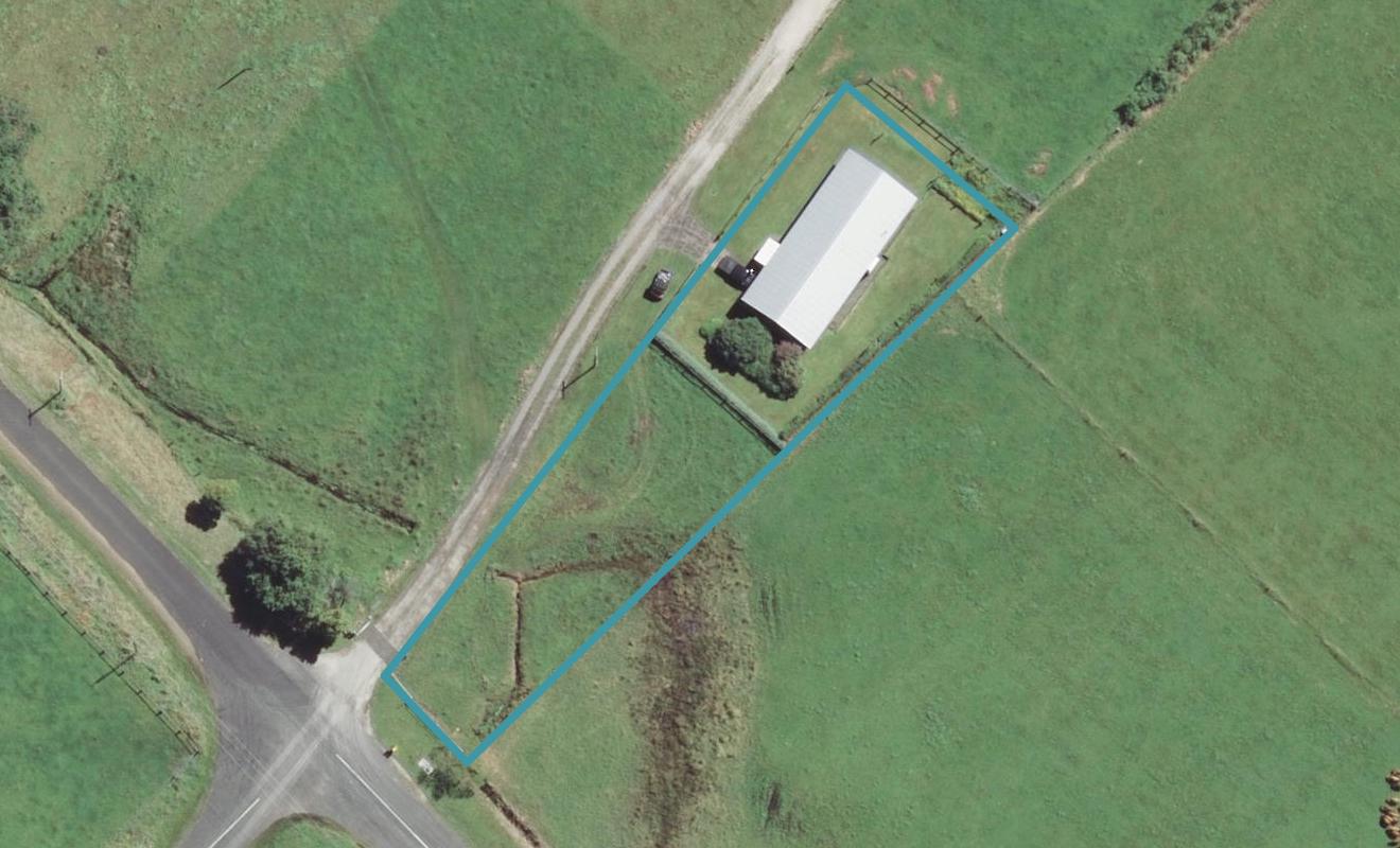 6 Hampton Road, Okato, New Plymouth - Carousel 1