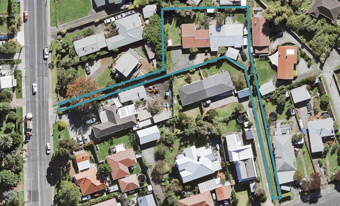 1/0 Birkdale Road, Birkdale, Auckland - Carousel 1