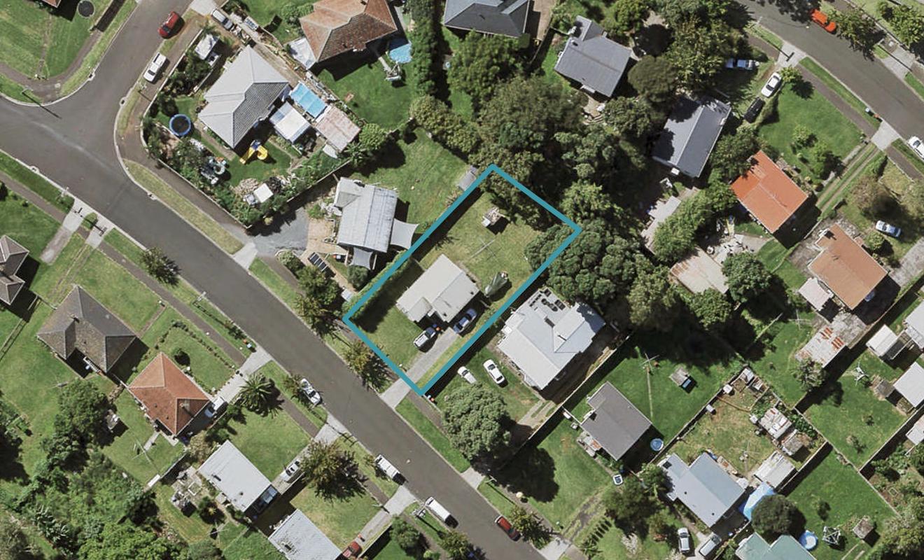 20 Torino Street, Point England, Auckland - Carousel 1