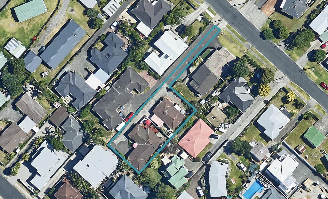 1/230A VALLEY ROAD, Mount Maunganui, Tauranga - Carousel 1