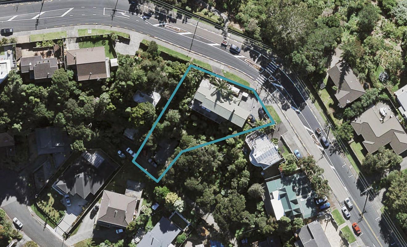 2/84 Rangatira Road, Beach Haven, Auckland - Carousel 1