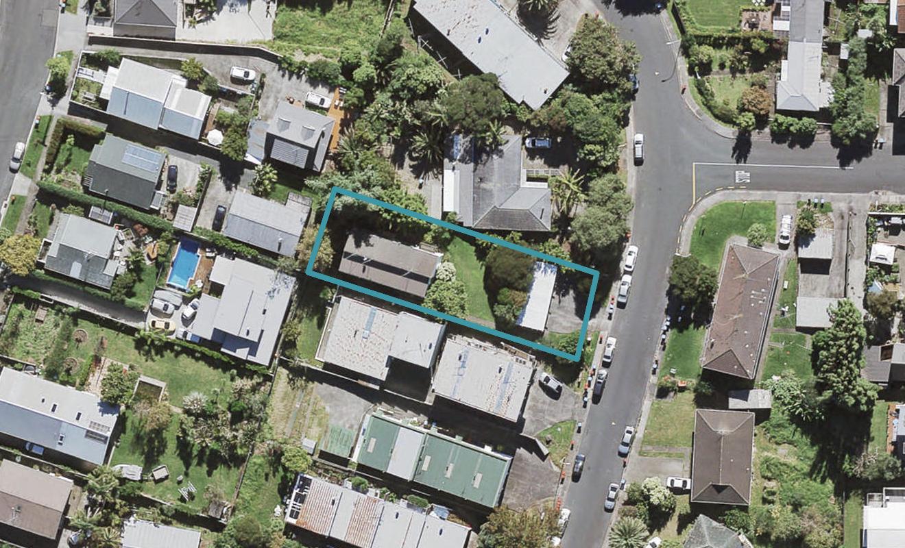 2/38 Don Croot Street, Morningside, Auckland - Carousel 1