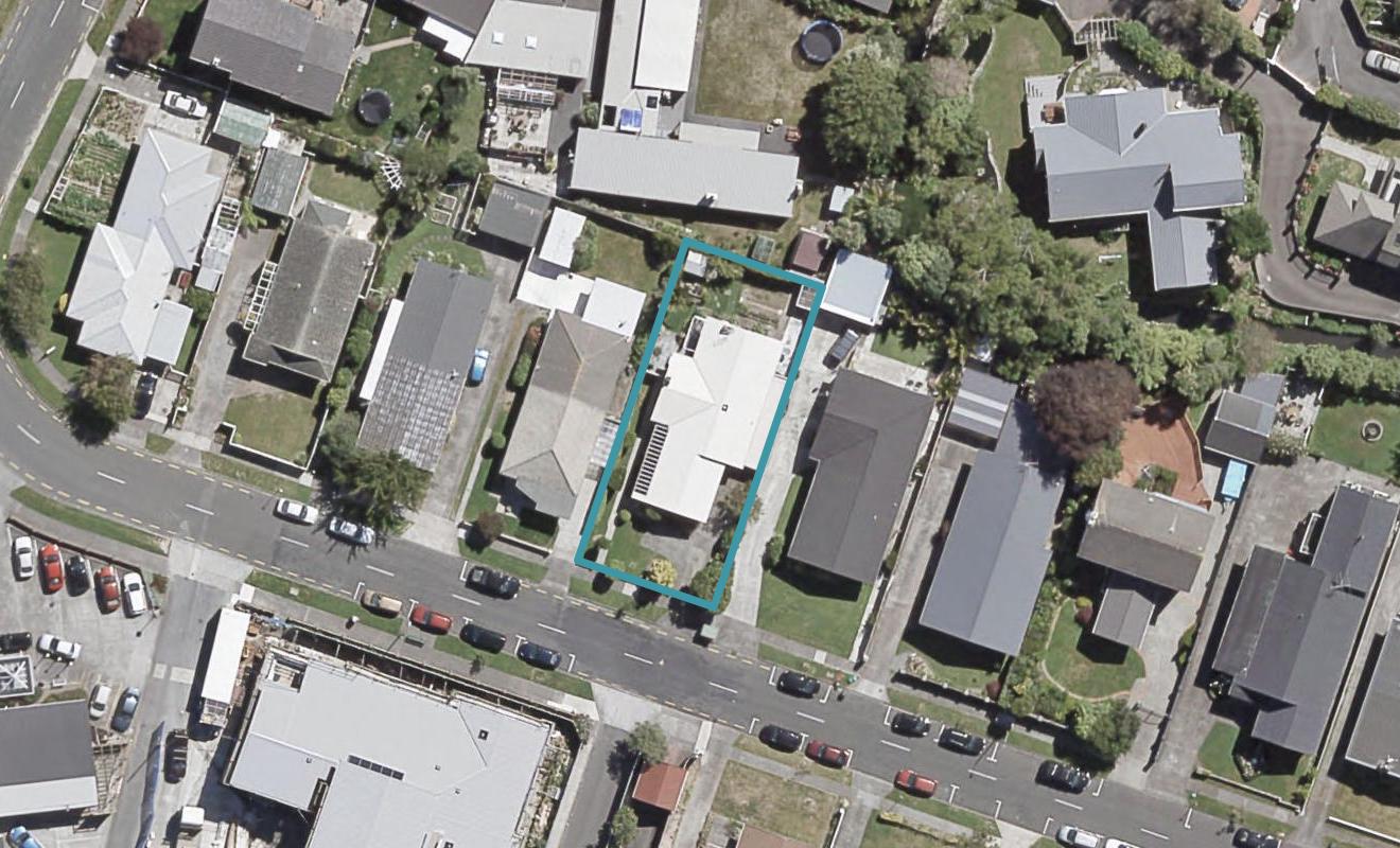 54 Wai-Iti Crescent, Woburn, Lower Hutt - Carousel 1