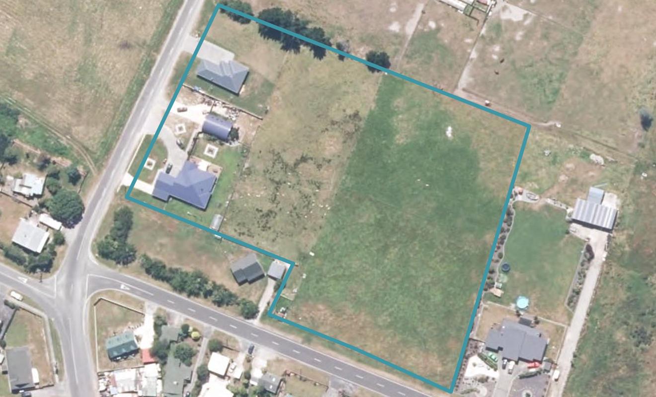 7 Beach Drive, Westport, Westport - Carousel 1