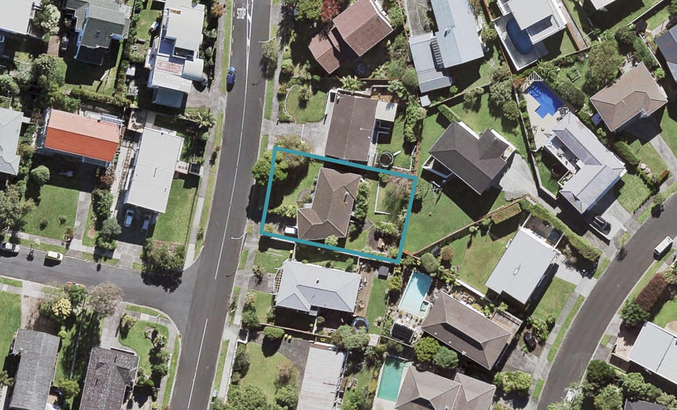 6 Porritt Avenue, Chatswood, Auckland - Carousel 1