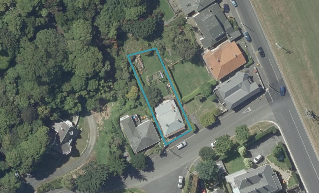 4 Haywood Street, The Glen, Dunedin - Carousel 1