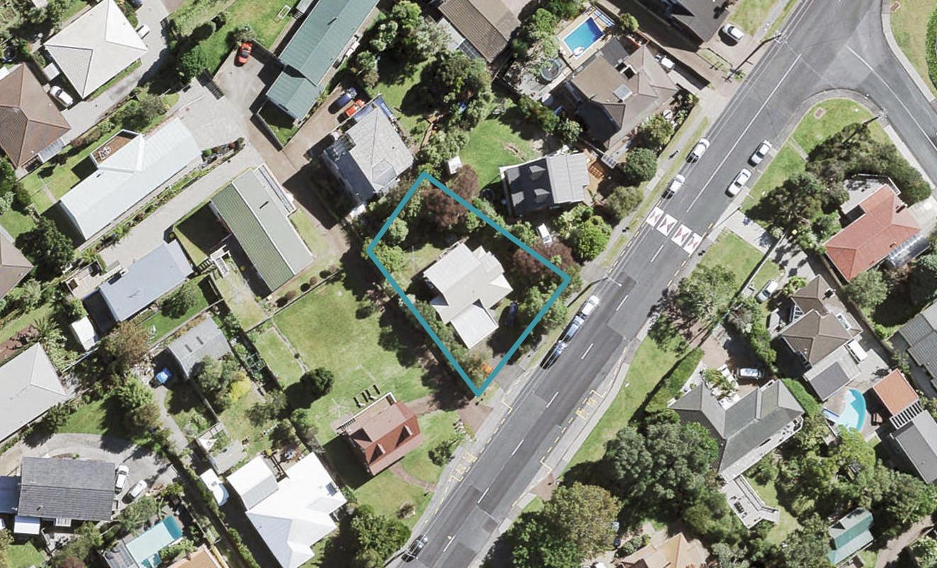 31 Avonleigh Road, Green Bay, Auckland - Carousel 1