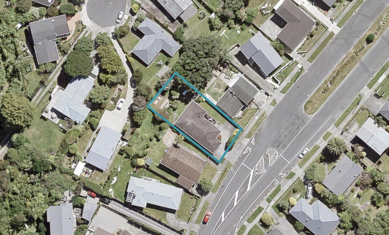 129 Major Drive, Kelson, Lower Hutt - Carousel 1