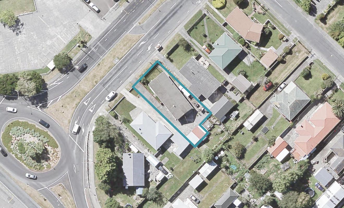 2/6 Parkway, Wainuiomata, Lower Hutt - Carousel 1