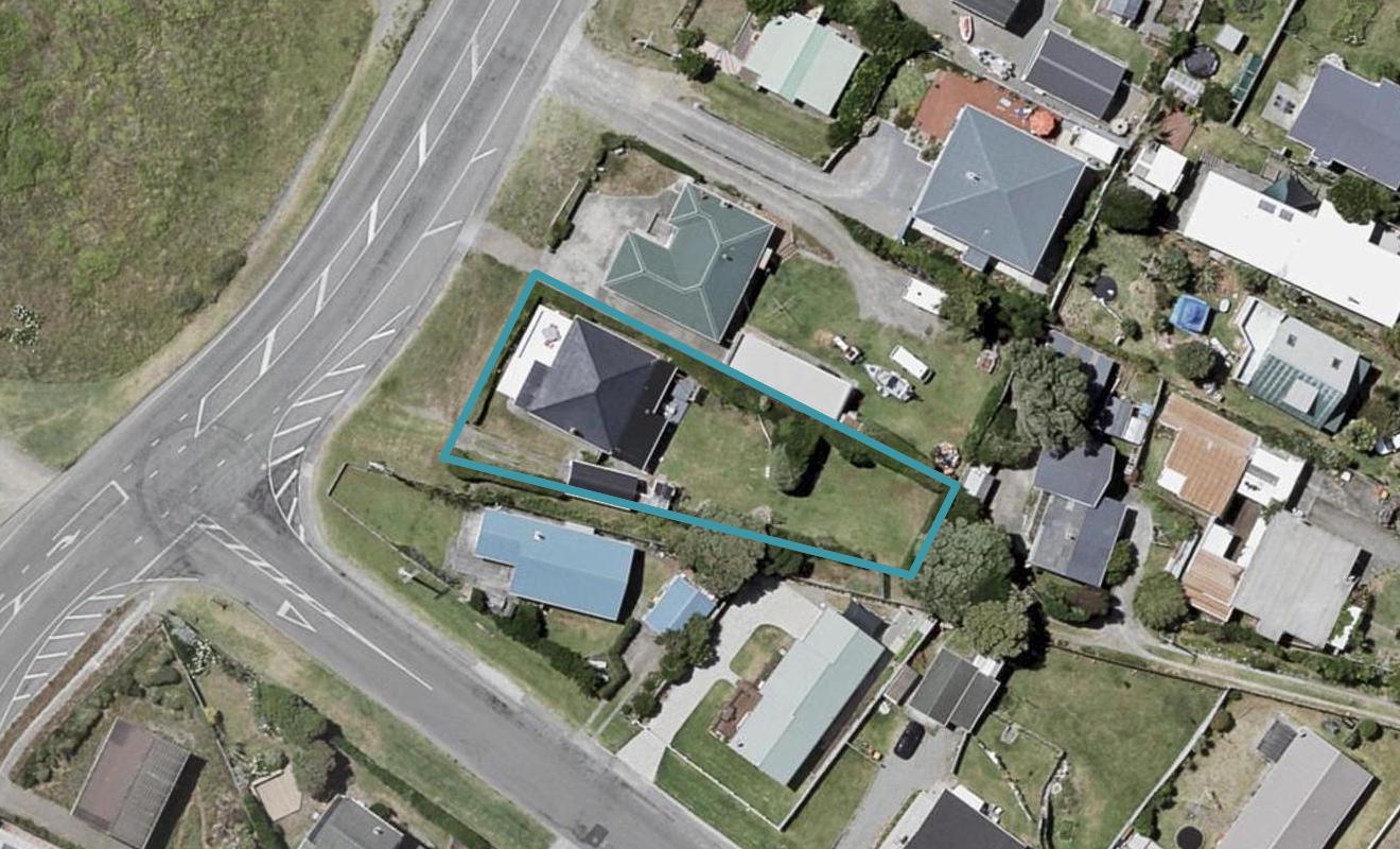104 Marine Parade, Ōtaki Beach, Ōtaki - Carousel 1