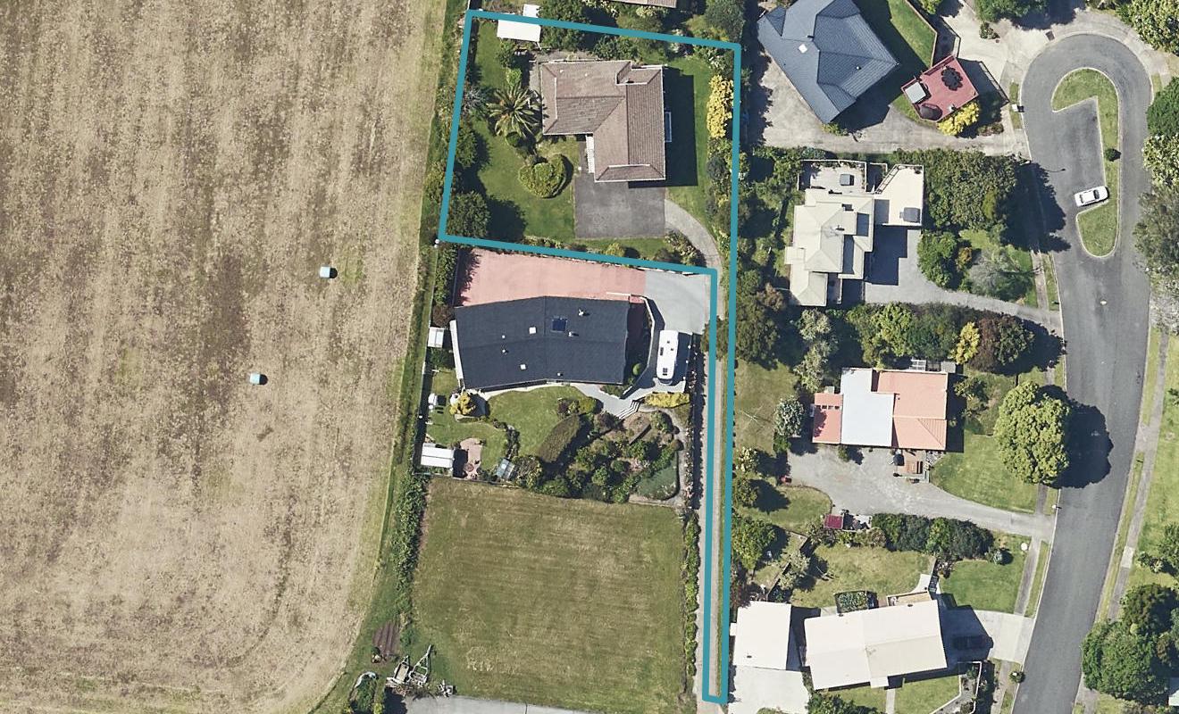 6 Denby Close, Athenree, Katikati - Carousel 1
