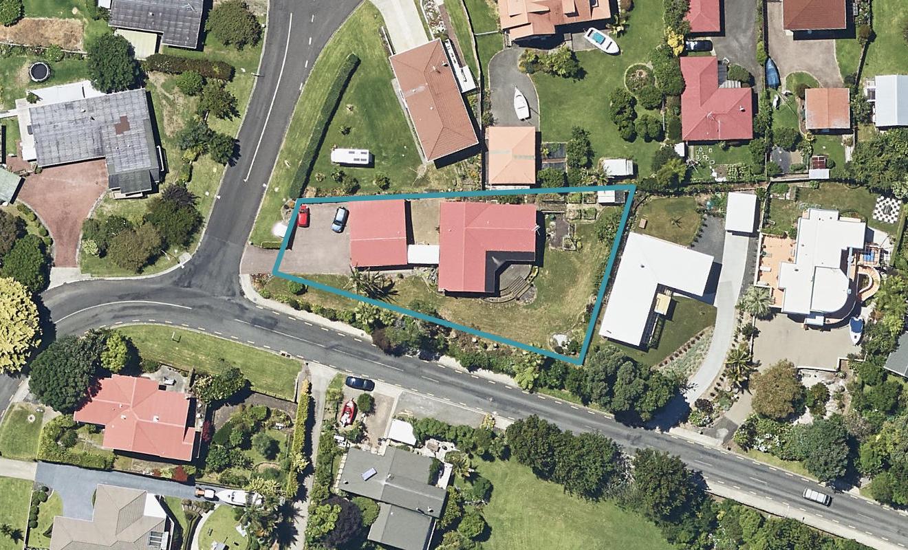 299 Tanners Point Road, Tanners Point, Katikati - Carousel 1