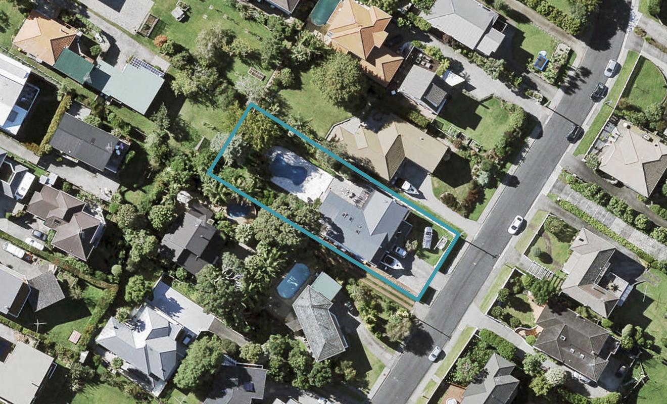 15 Alexander Street, Cockle Bay, Auckland - Carousel 1