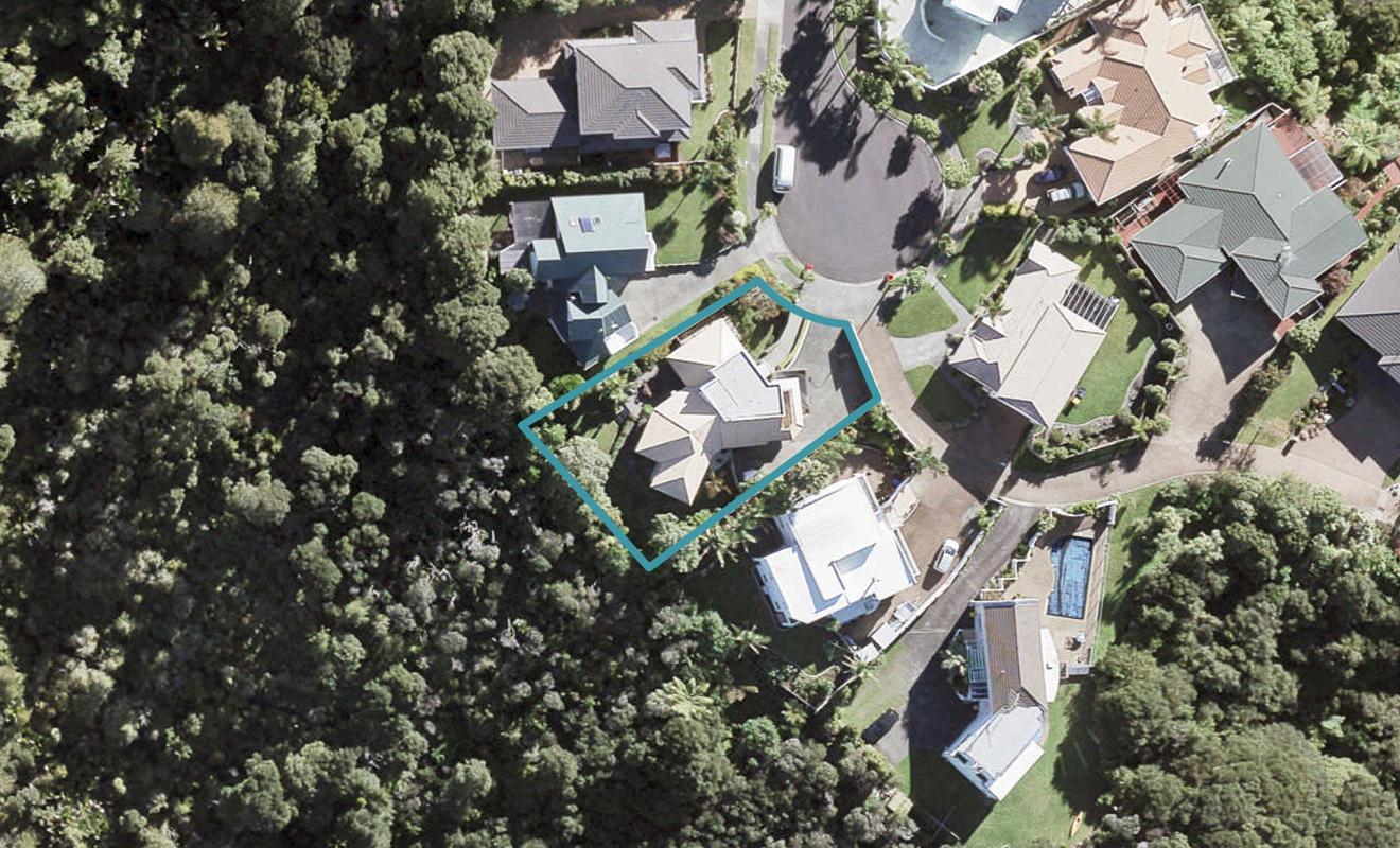 14 Elsfield Place, Torbay, Auckland - Carousel 1