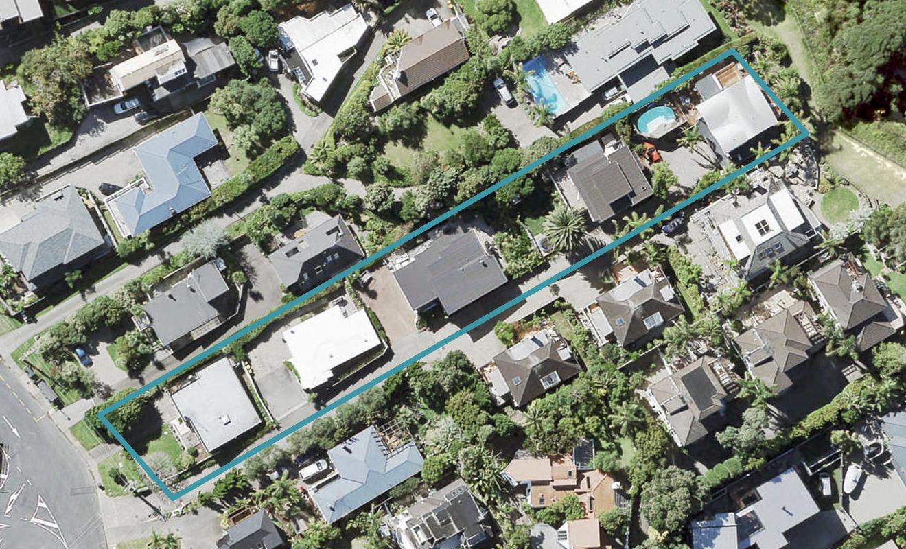 3/93 Beach Road, Castor Bay, Auckland - Carousel 1