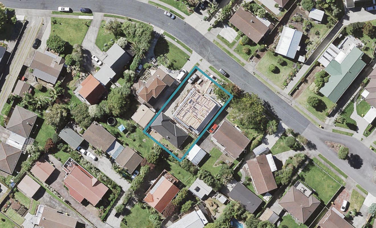 15 Cairngorm Place, Highland Park, Auckland - Carousel 1