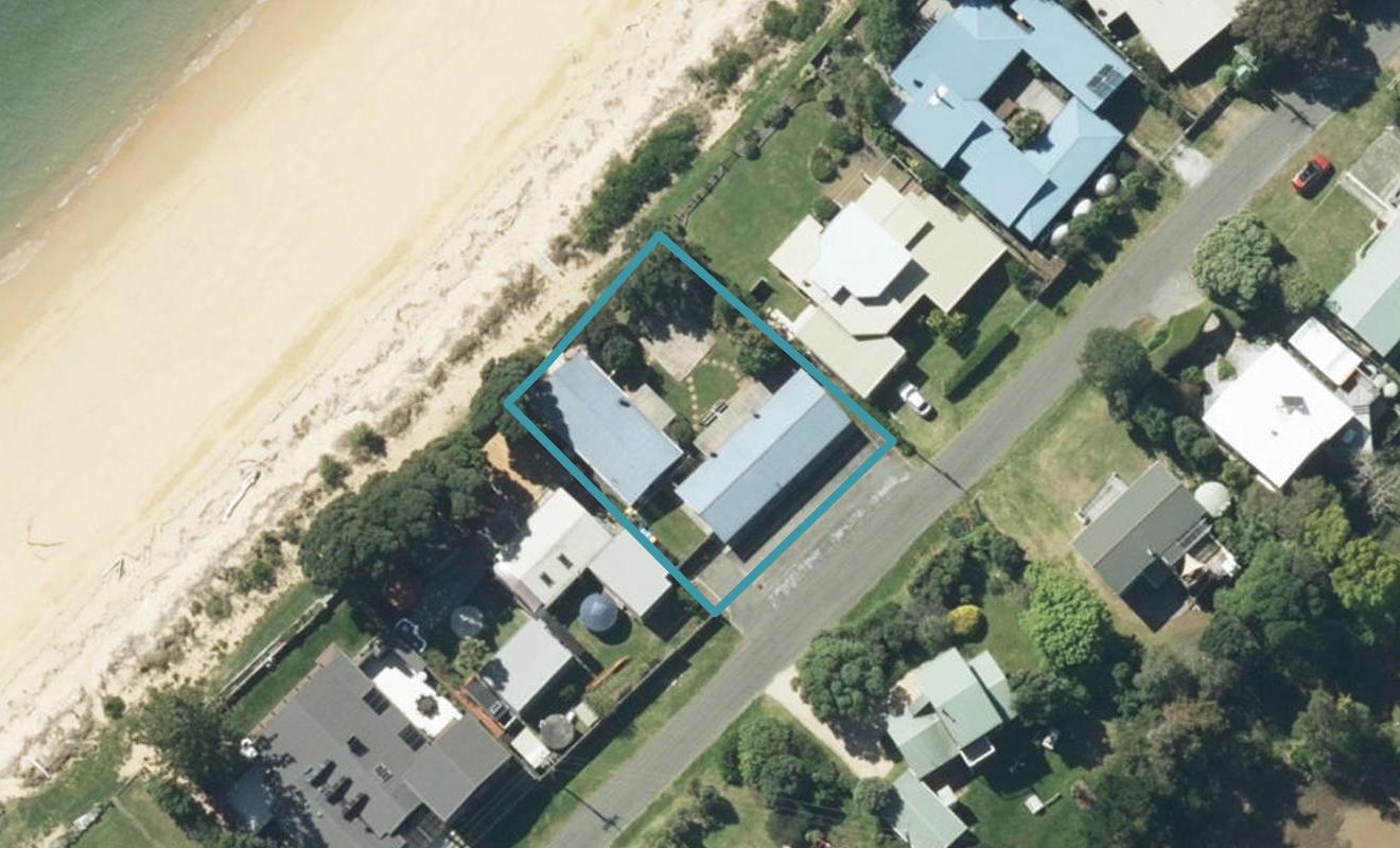 10A Peninsula Road, Tata Beach, Takaka - Carousel 1