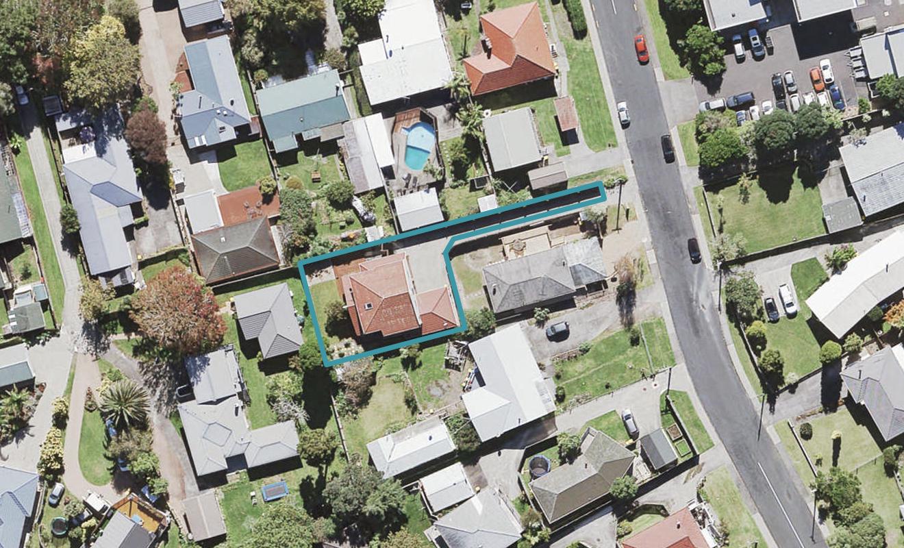 3A Lex Avenue, Green Bay, Auckland - Carousel 1