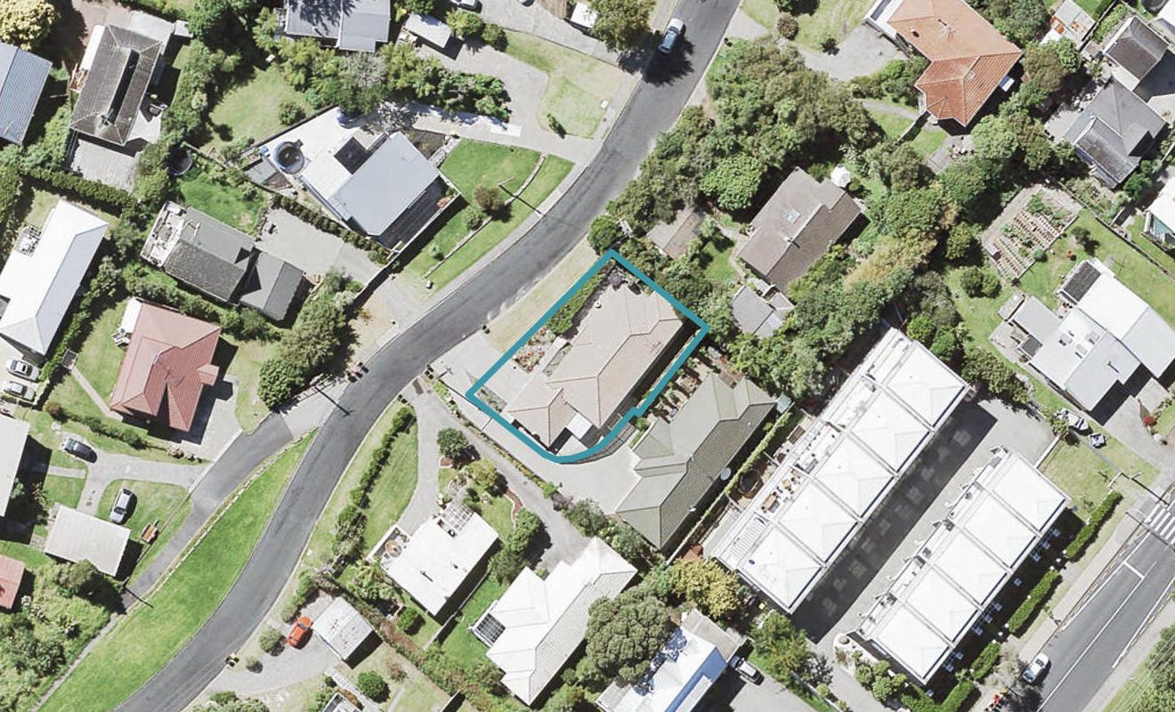 18A Philson Terrace, Browns Bay, Auckland - Carousel 1