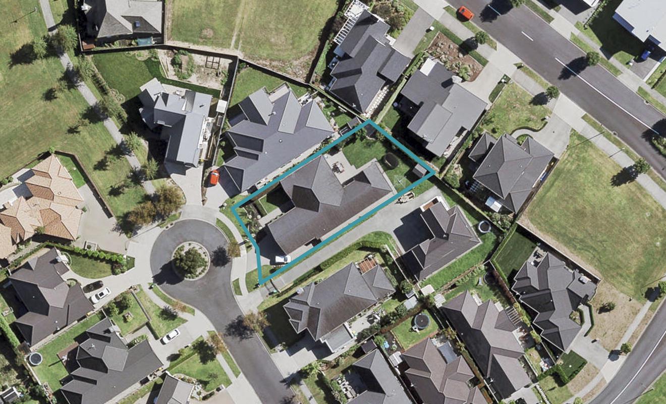 7 Asola Place, Karaka, Papakura - Carousel 1