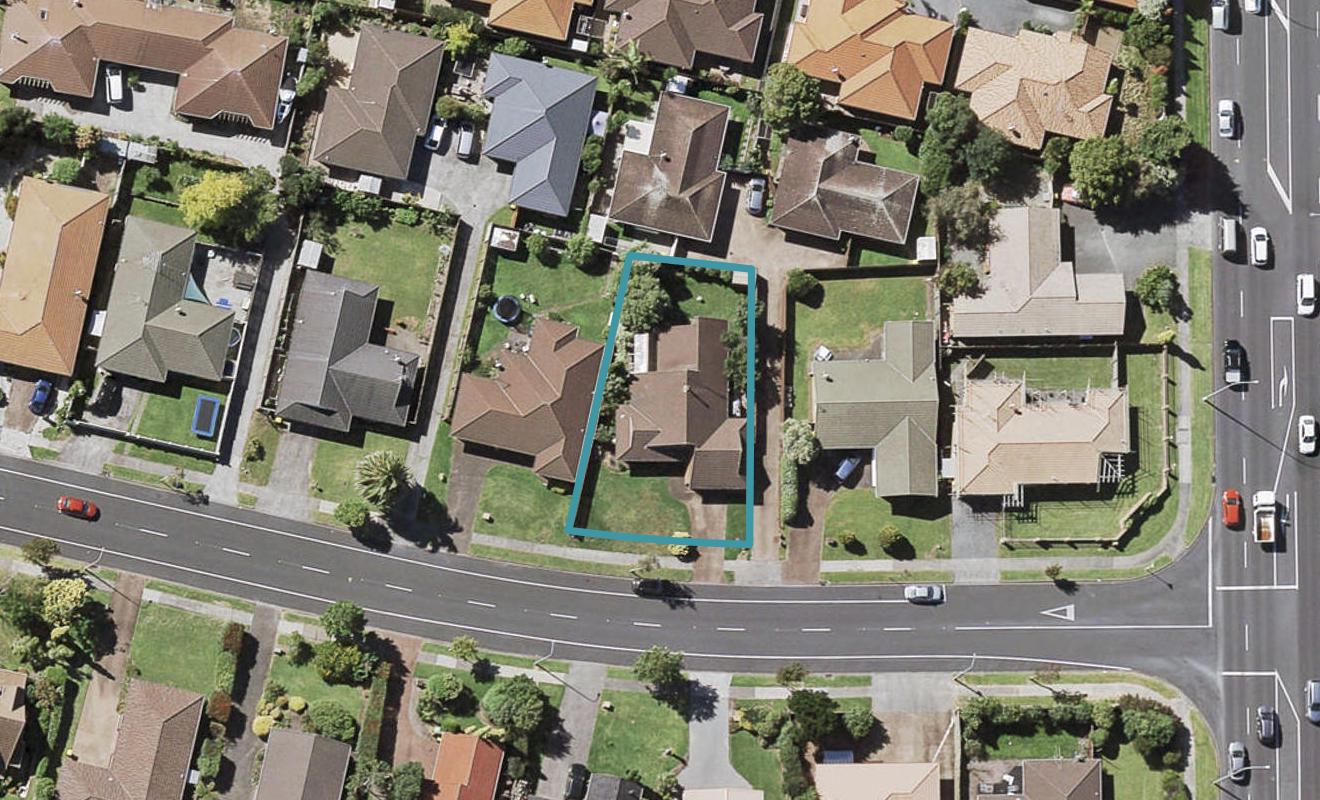 7 Golfland Drive, Golflands, Auckland - Carousel 1