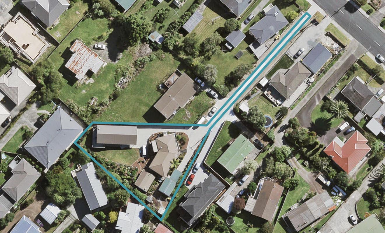 89B Awaroa Road, Sunnyvale, Auckland - Carousel 1