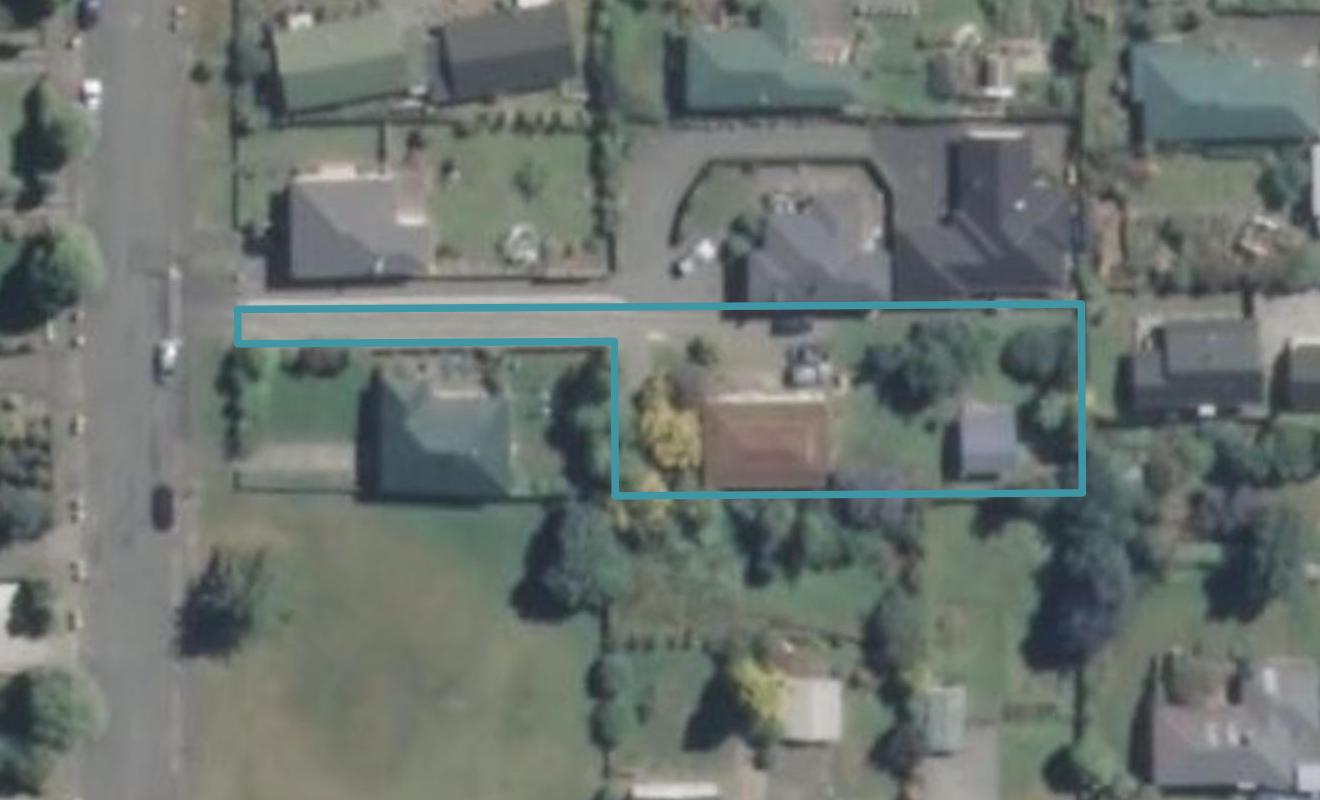 33 Avenue Road, West End, Timaru - Carousel 1