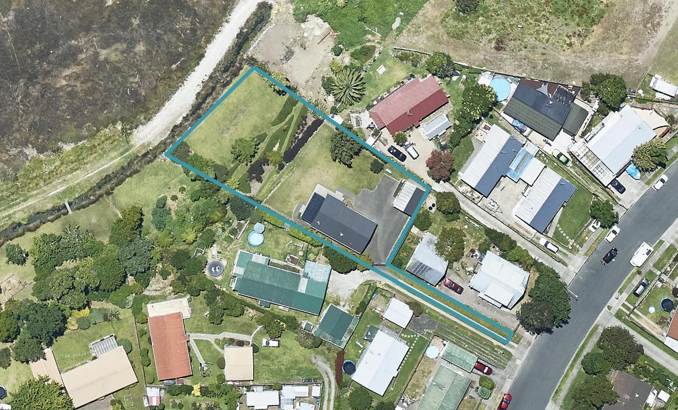 7 College Place, Poike, Tauranga - Carousel 1