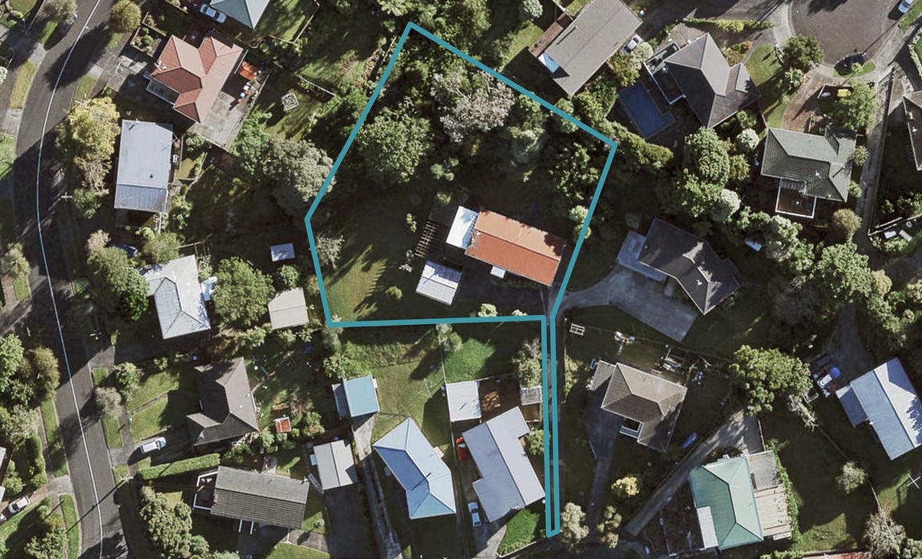 8 Marconi Place, New Windsor, Auckland - Carousel 1