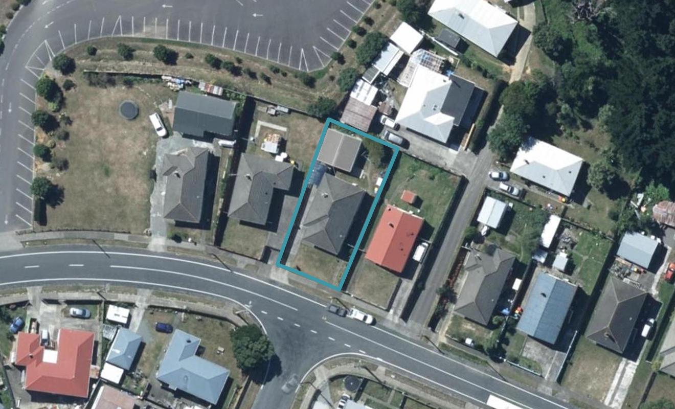119 Castor Crescent, Cannons Creek, Porirua - Carousel 1