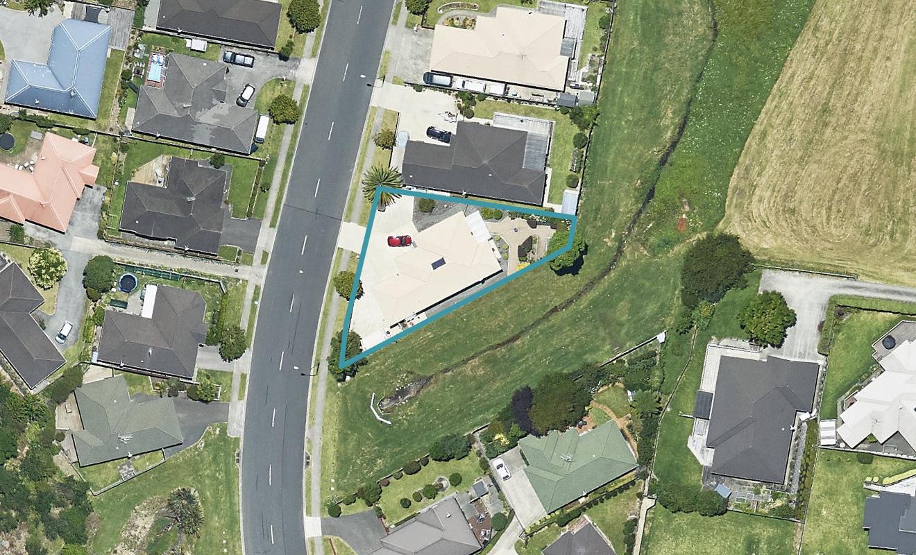 237 Cheyne Road, Pyes Pa, Tauranga - Carousel 1