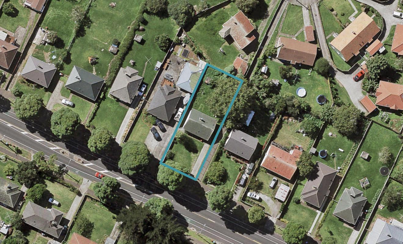 204 Tripoli Road, Point England, Auckland - Carousel 1