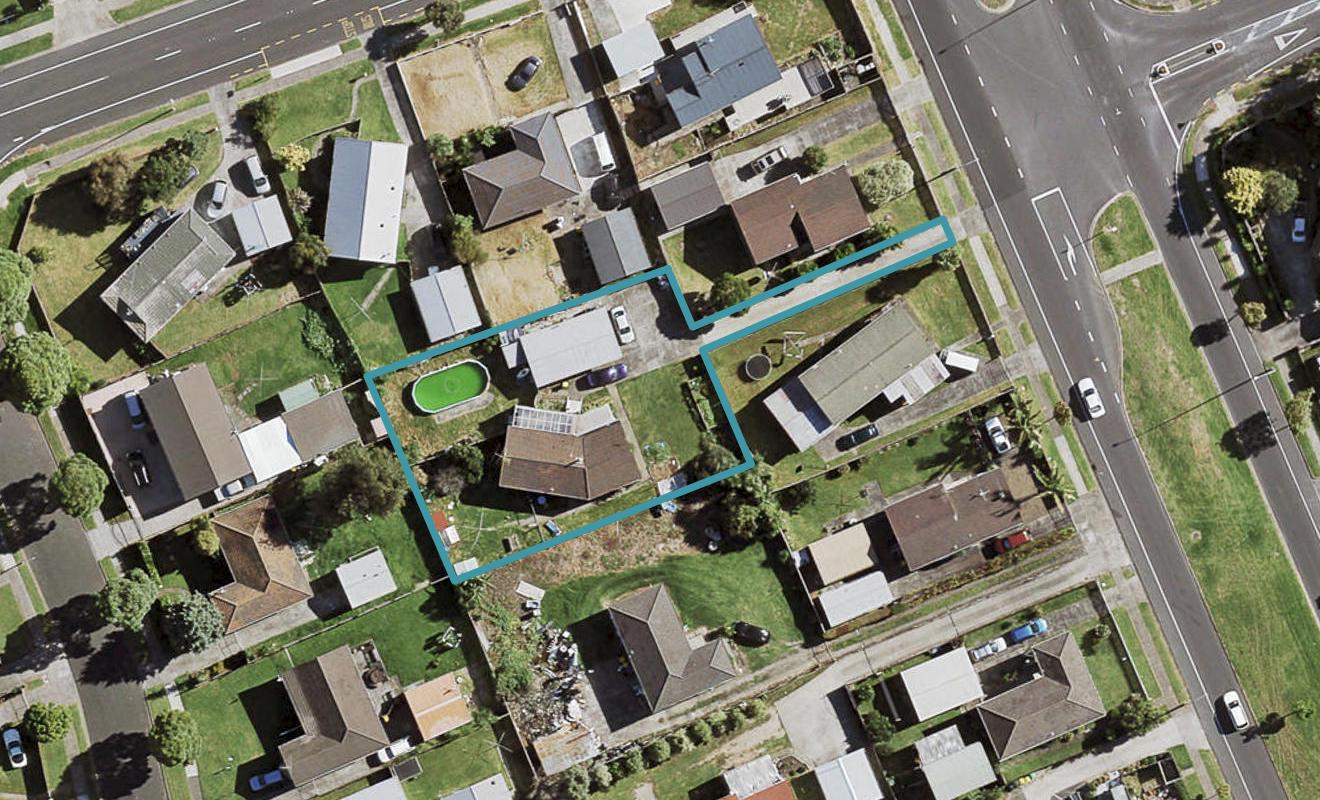 305 Roscommon Road, Clendon Park, Auckland - Carousel 1