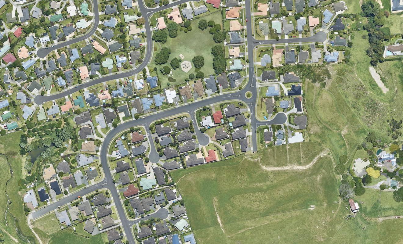 1 Petrel Place, Welcome Bay, Tauranga - Carousel 1