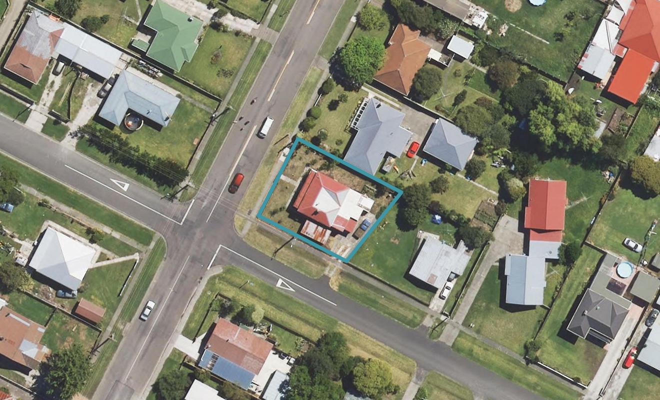 22 Endcliffe Road, Kaiti, Gisborne - Carousel 1