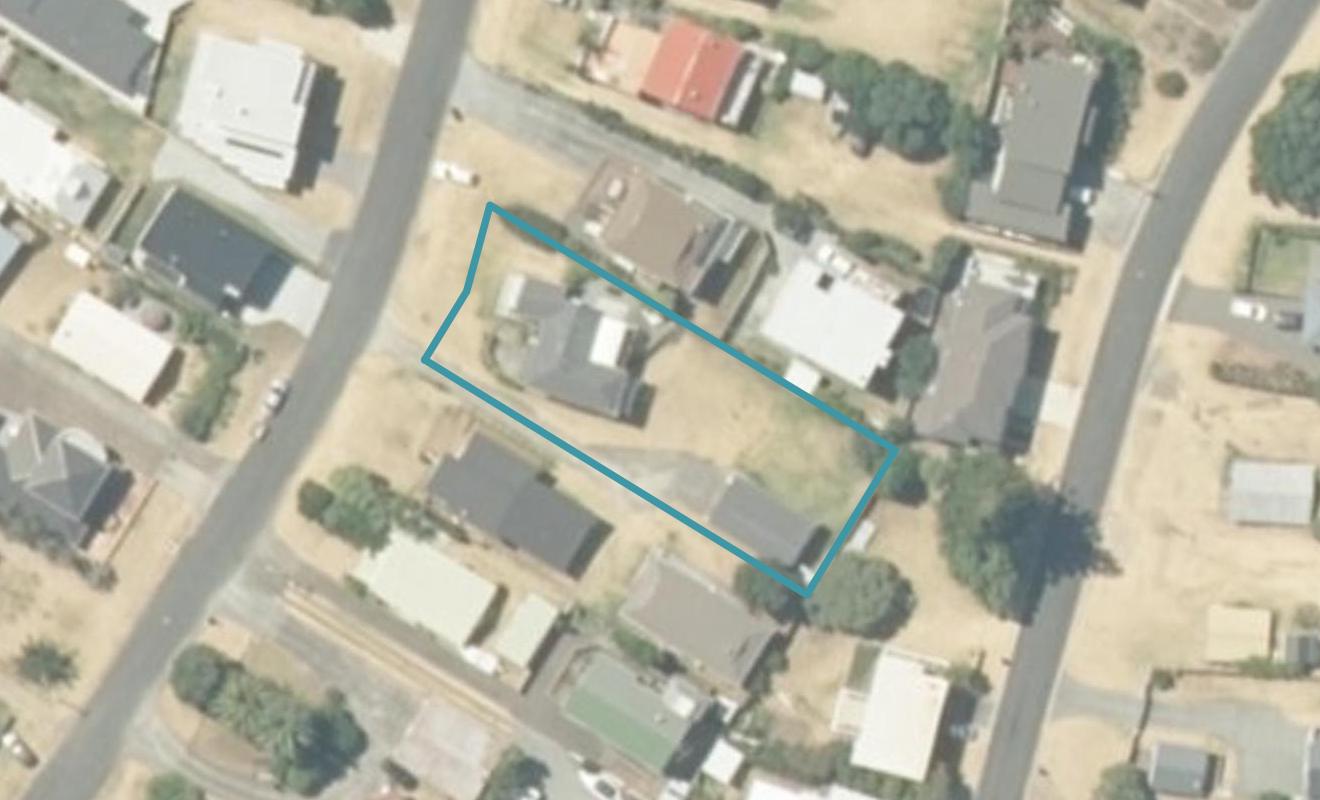 110 Diana Avenue, Whangamatā - Carousel 1