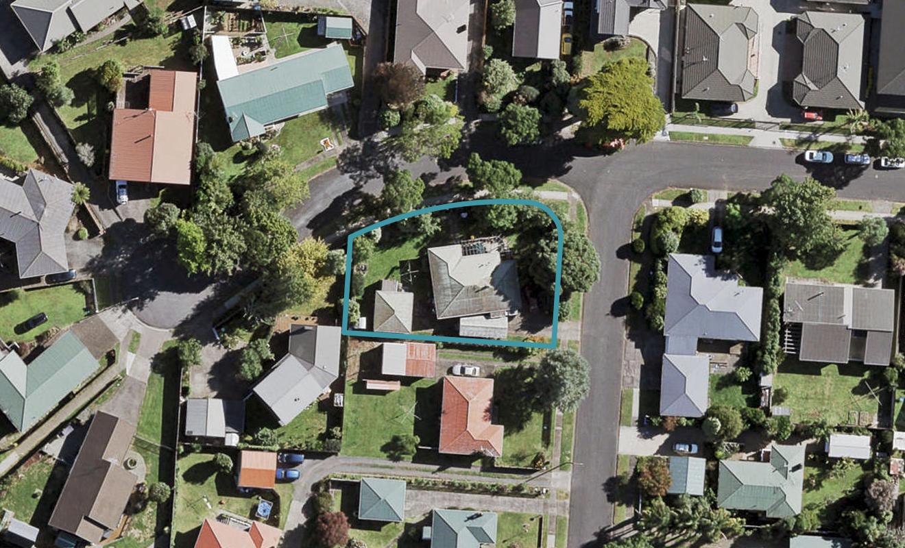 16 Fairfield Street, Pukekohe, Pukekohe - Carousel 1