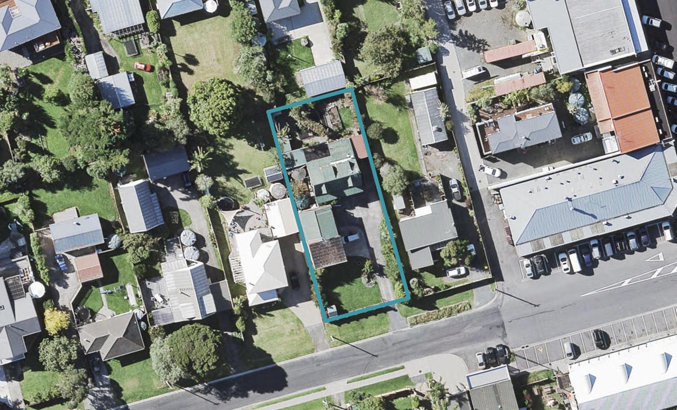 38 Third View Avenue, Beachlands, Auckland - Carousel 1