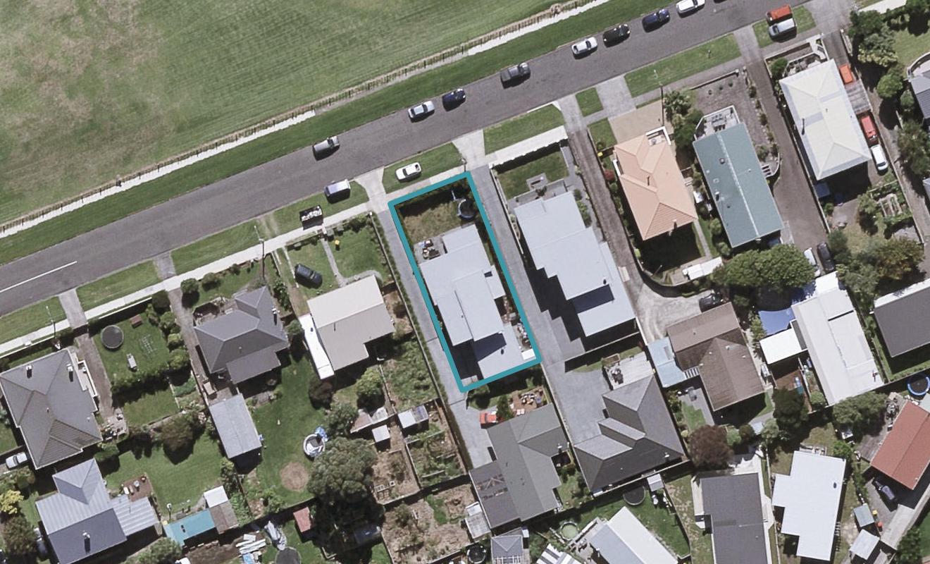 8 Puni Street, Fitzroy, New Plymouth - Carousel 1